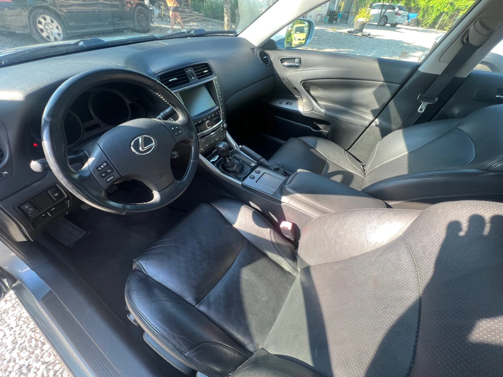 Lexus IS 220d 2.2/177кс/Навигация, снимка 9 - Автомобили и джипове - 53507977