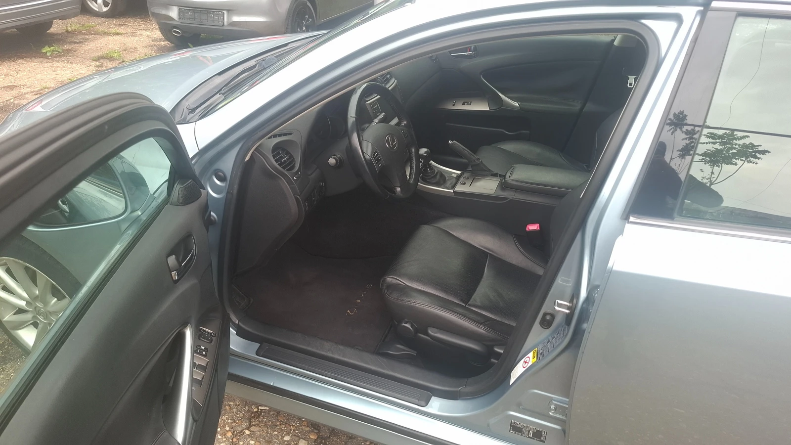 Lexus IS 220d 2.2/177кс/Навигация, снимка 9 - Автомобили и джипове - 53507977