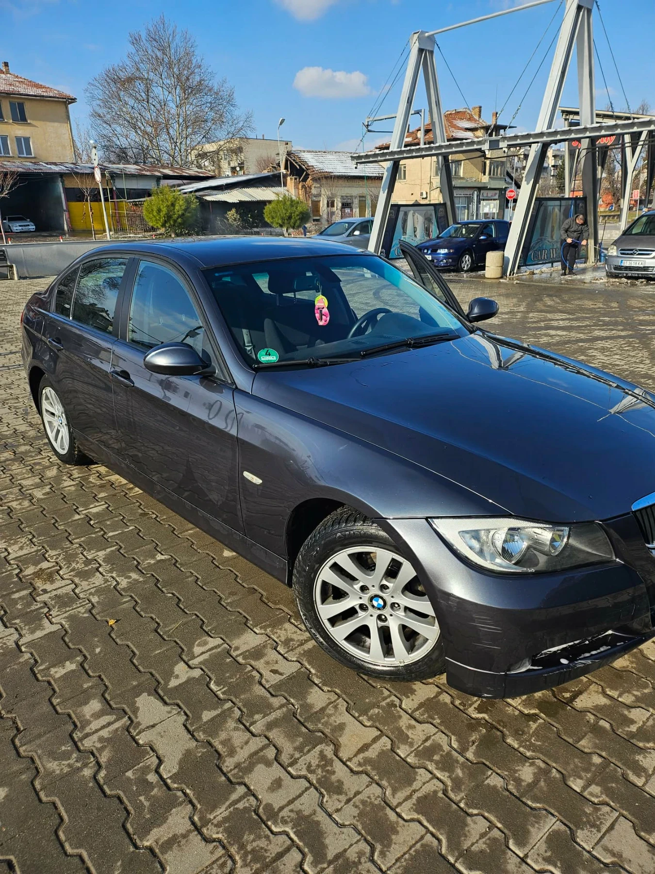 BMW 318  - изображение 3