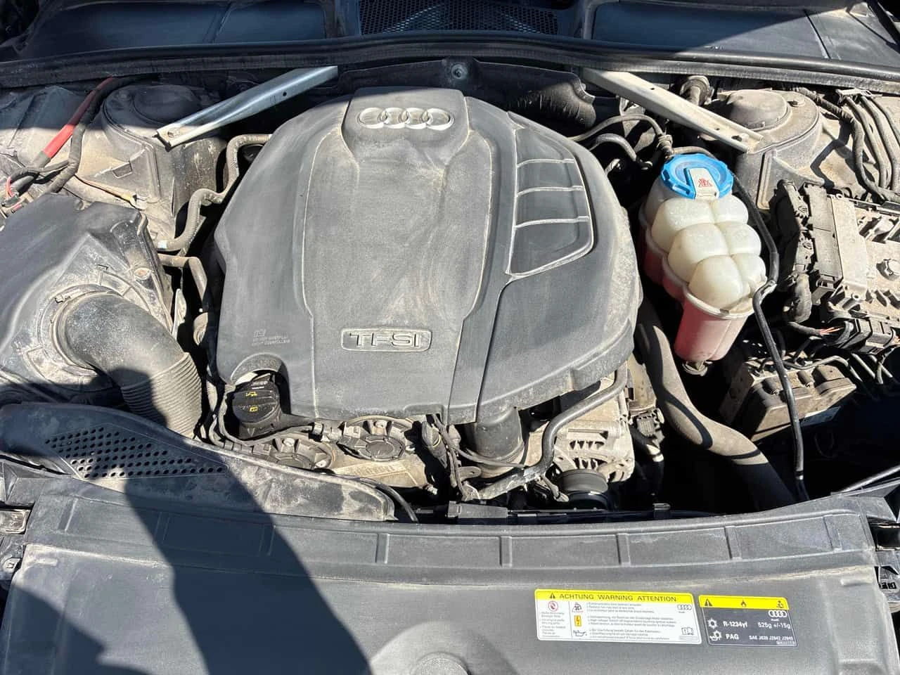 Audi A4 PROGRESSIV/CARFAX/ШИБИДАХ/ПОДГРЕВИ, снимка 15 - Автомобили и джипове - 53934734