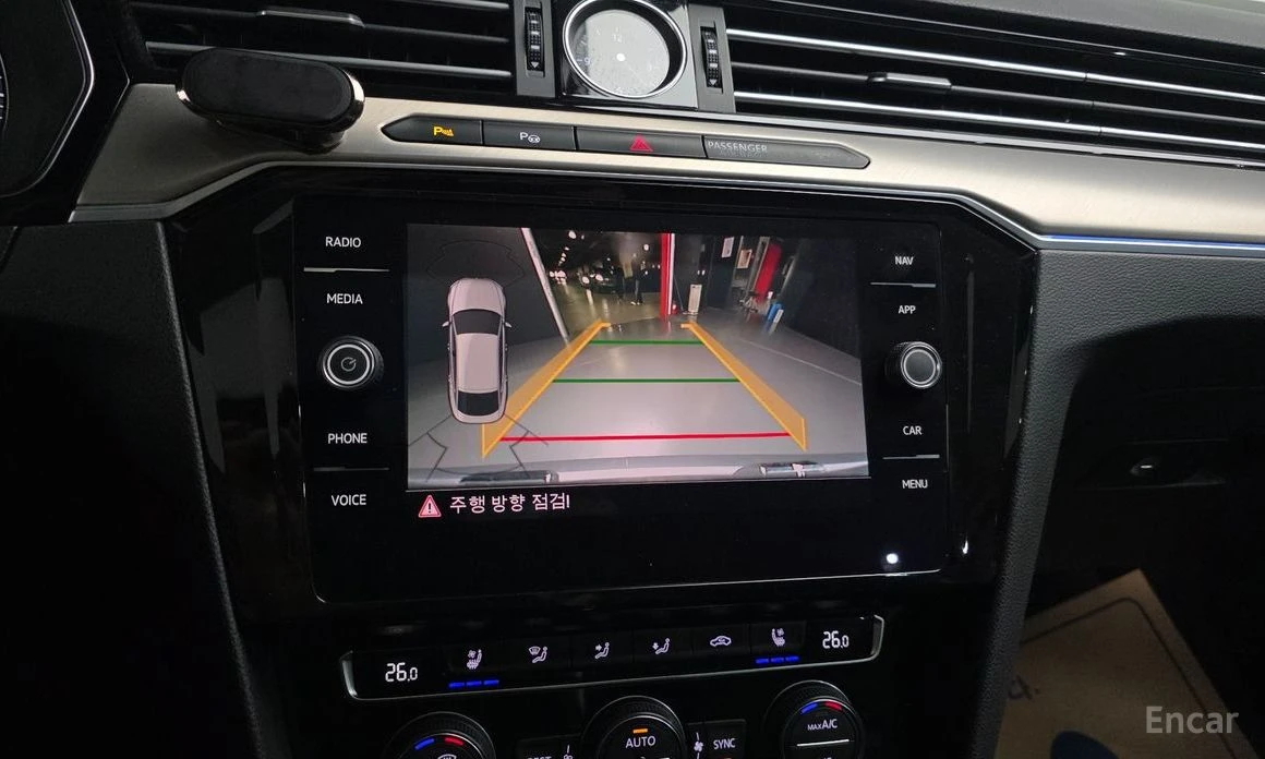 VW Arteon * 2.0TDI* KEYLESS* ПАНО* KOЖА* ПОДГРЕВ* KEYLESS* К, снимка 13 - Автомобили и джипове - 54042059