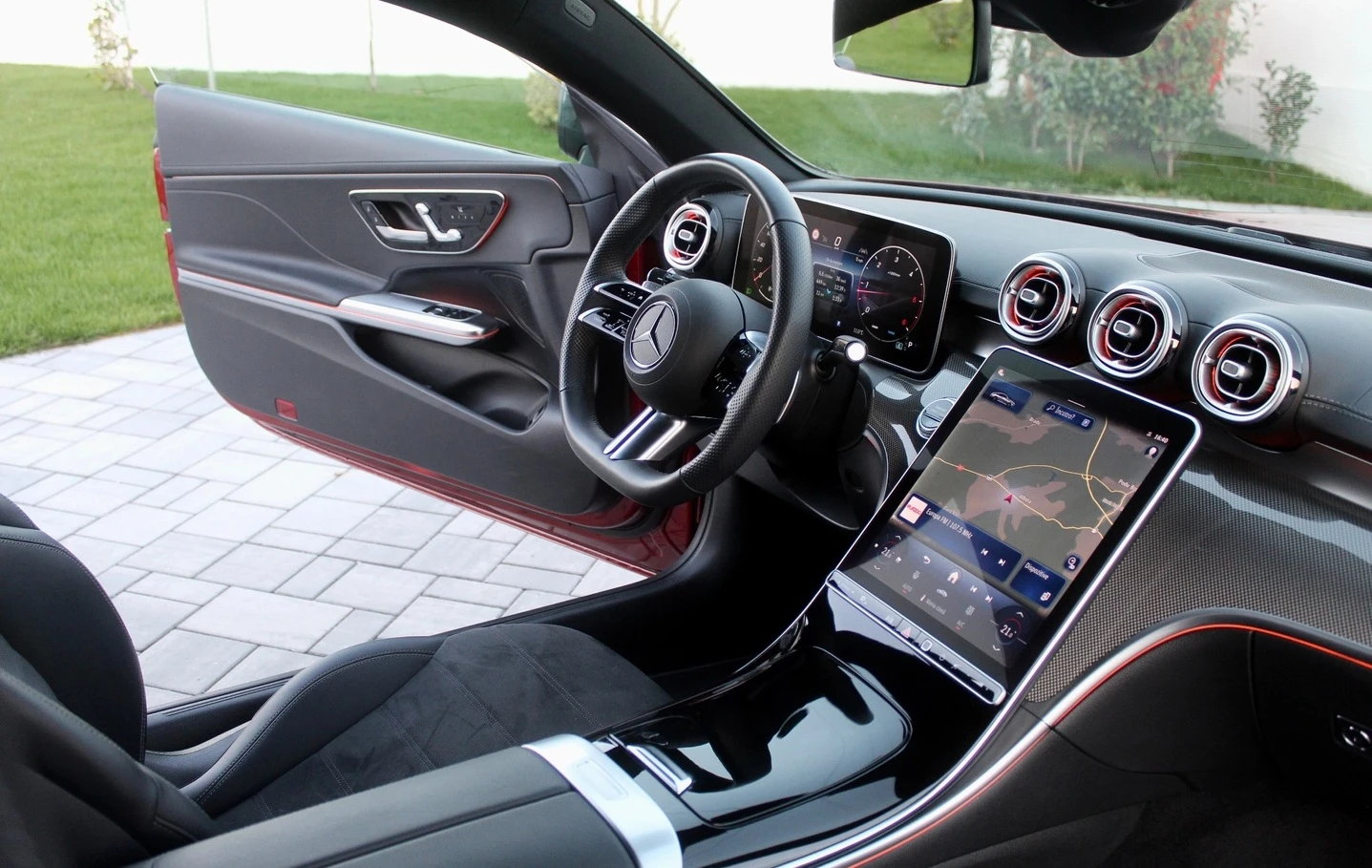 Mercedes-Benz CLE 220 AMG-Line, снимка 4 - Автомобили и джипове - 54143416