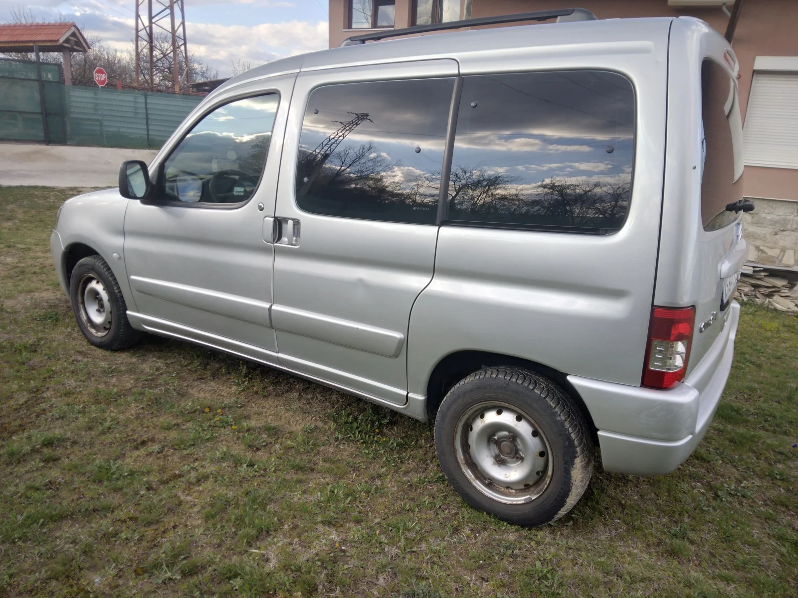 Citroen Berlingo 1.6 HDI, снимка 3 - Автомобили и джипове - 54149238