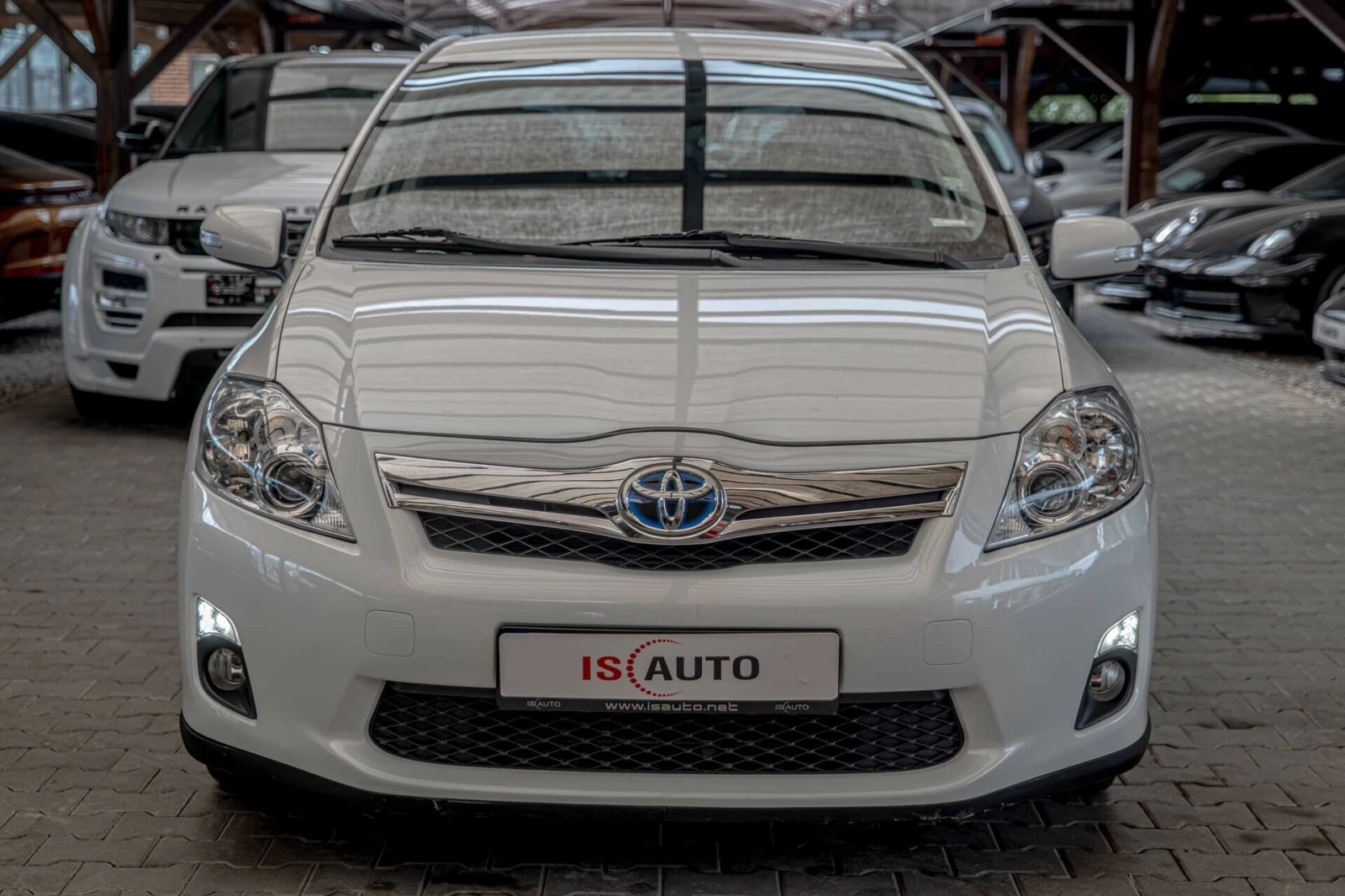 Toyota Auris 1.8 VVT-i Hybrid e-CVT/Климатроник/Камера, снимка 2 - Автомобили и джипове - 54222166
