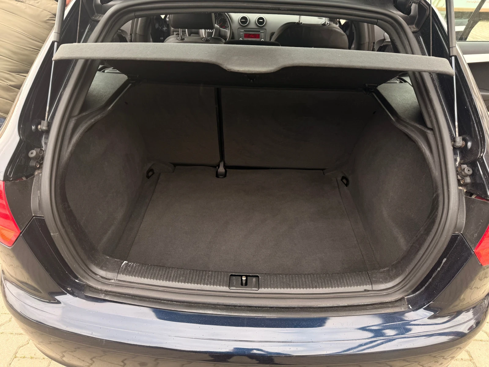 Audi A3 2.0TDI, снимка 13 - Автомобили и джипове - 54284739