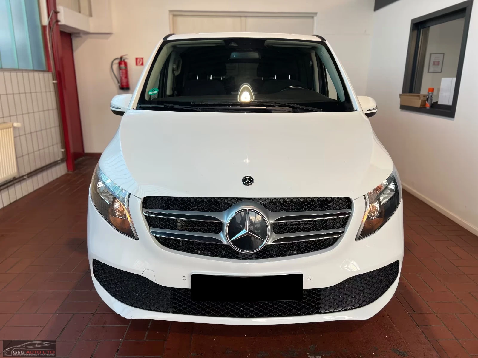 Mercedes-Benz V 300 4MATIC/237HP/EDITION/6S/CAM/LED/NAVI/207q | Mobile.bg � ����������� 2