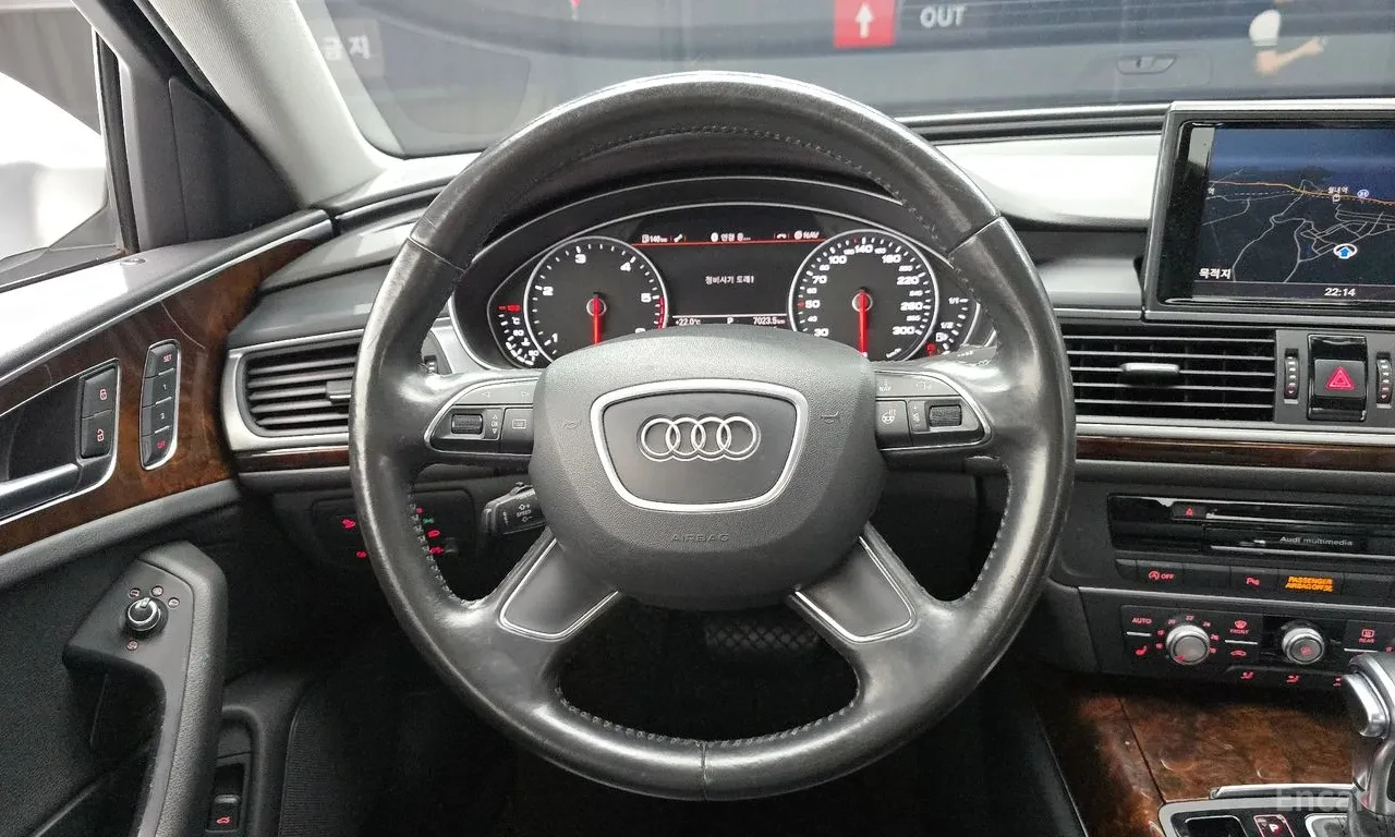 Audi A6, снимка 13 - Автомобили и джипове - 54650139