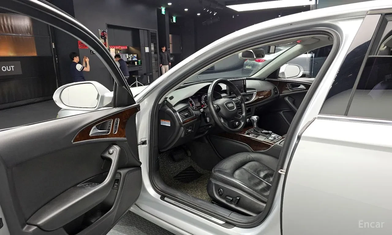 Audi A6, снимка 10 - Автомобили и джипове - 54650139