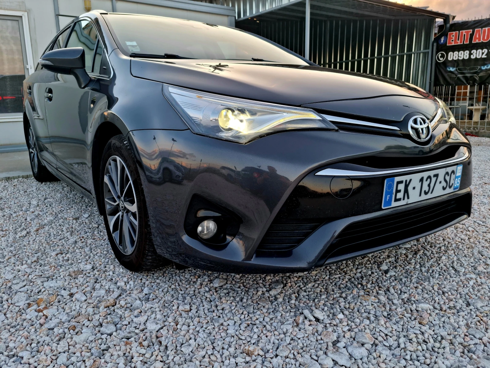 Toyota Avensis 2.0 D4D 143ks.EXCLUSIVE-LUX Panorama, снимка 5 - Автомобили и джипове - 54750734