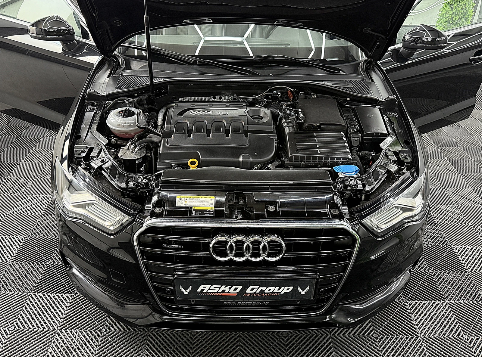Audi A3 S-line+ + + /PANORAMA/NAVI/START STOP/СОБСТВЕН ЛИЗ, снимка 17 - Автомобили и джипове - 54778453