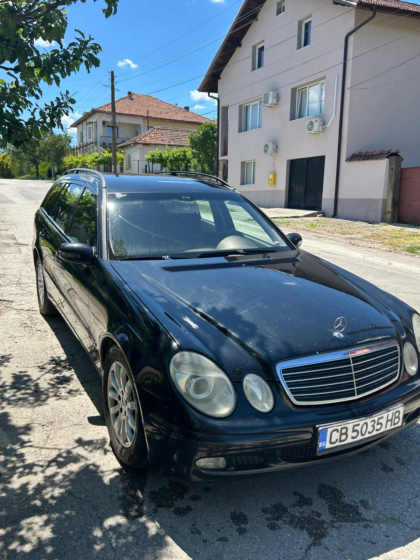Mercedes-Benz E 240