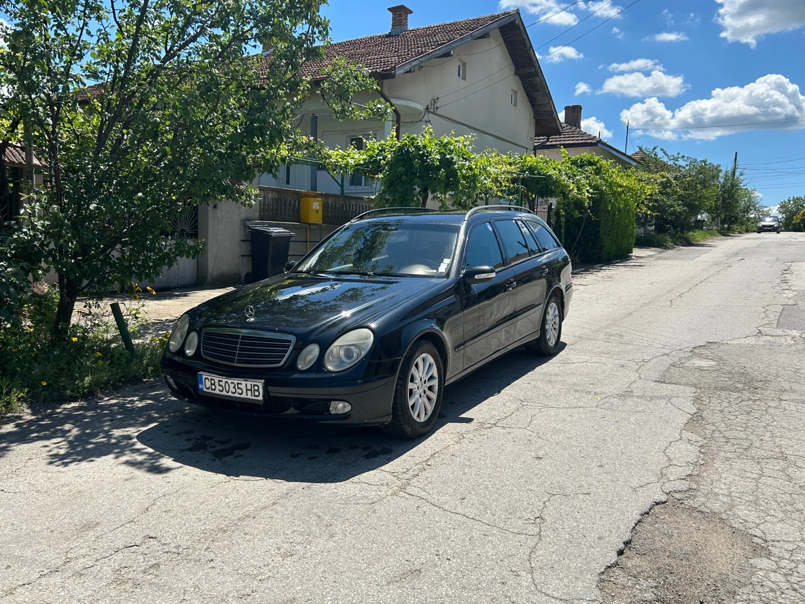 Mercedes-Benz E 240, снимка 10 - Автомобили и джипове - 54900423
