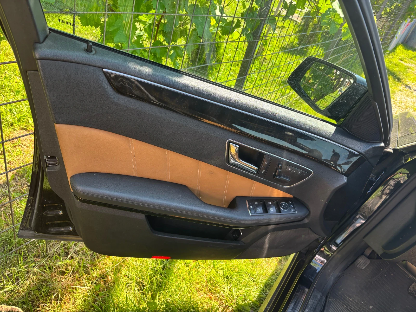 Mercedes-Benz E 350, снимка 11 - Автомобили и джипове - 54987970