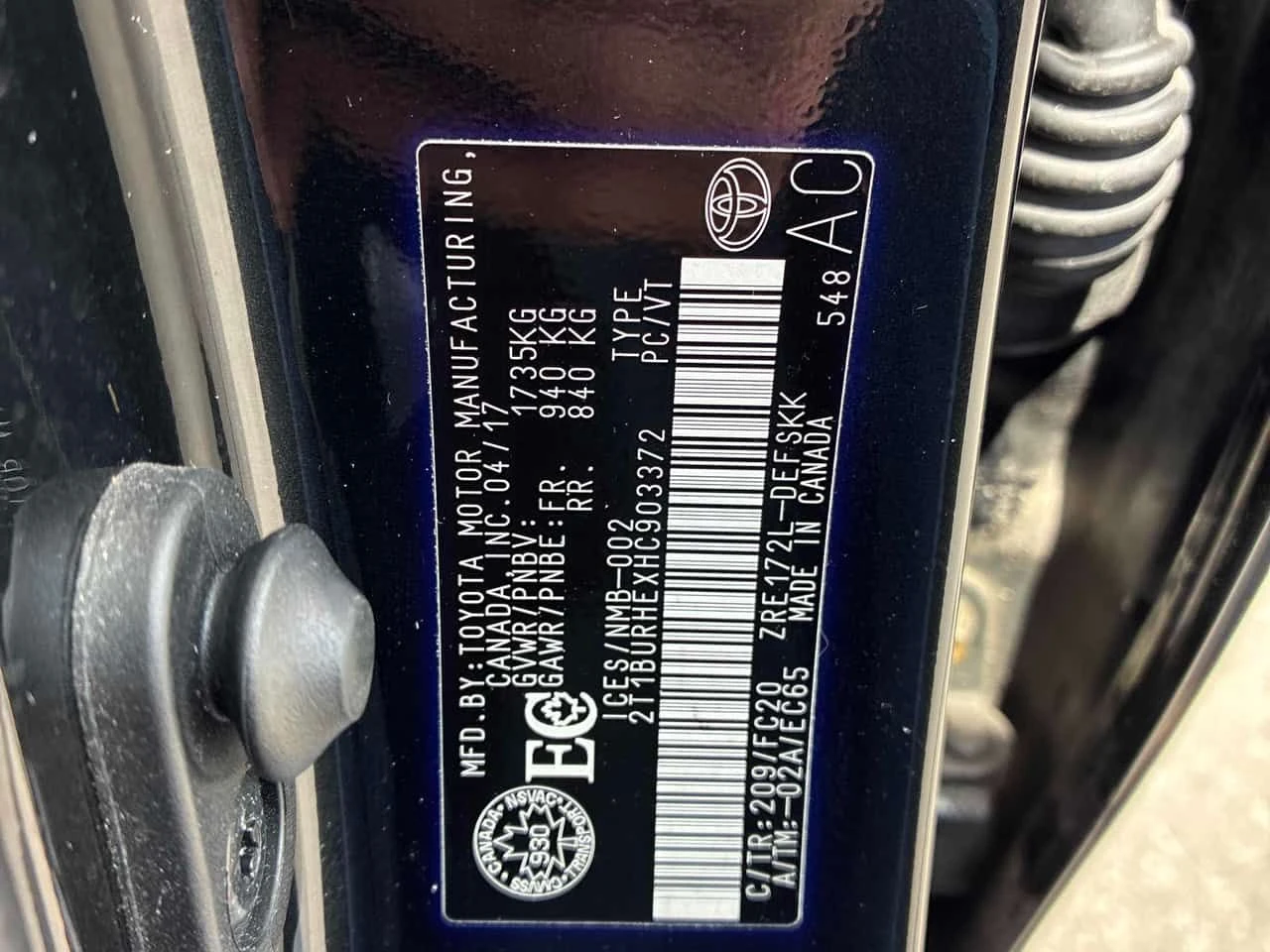 Toyota Corolla * 4dr Sdn Man SE * АВТОКРЕДИТ БЕЗ ПЪРВОНАЧАЛНА , снимка 10 - Автомобили и джипове - 55070235