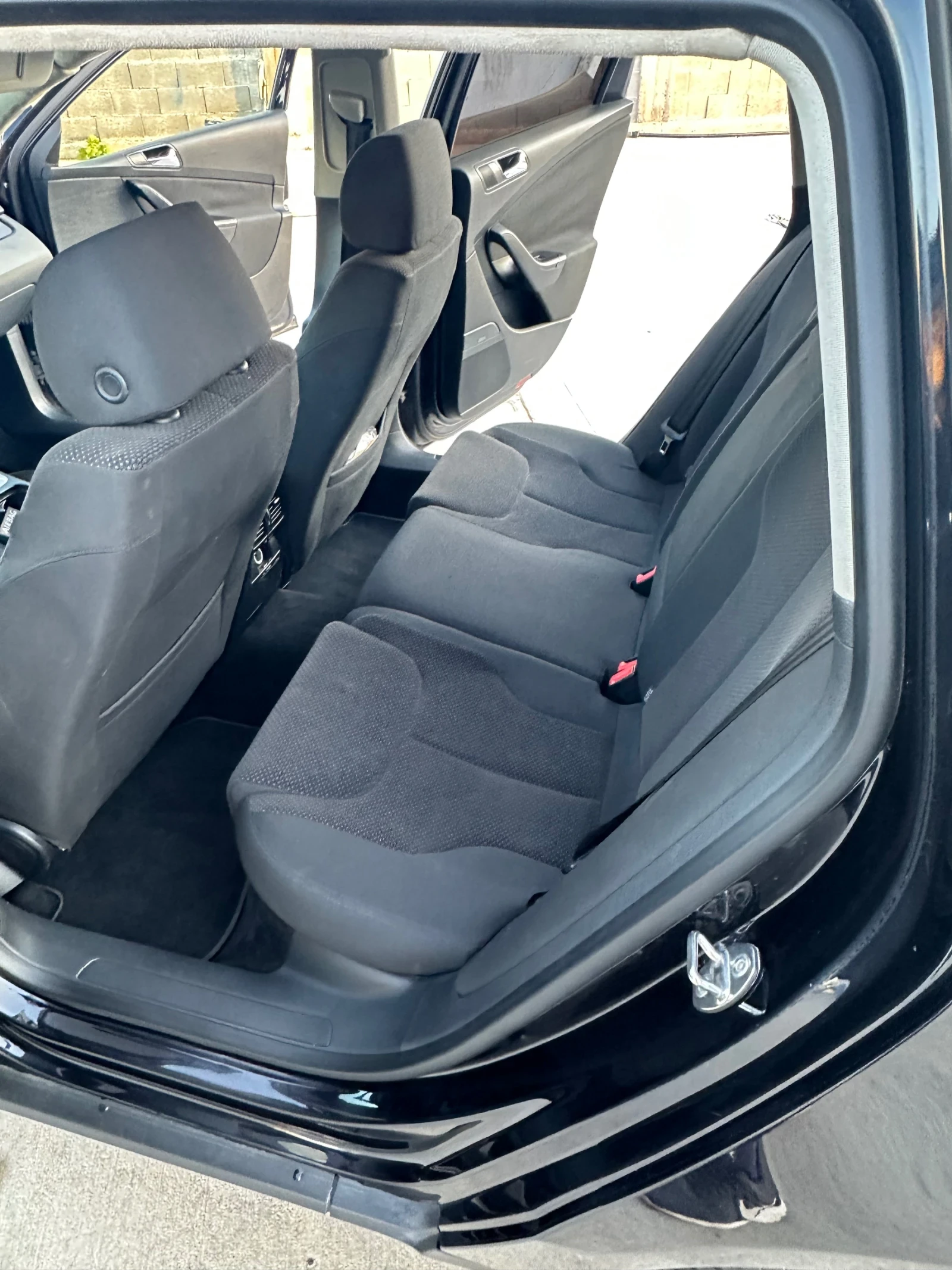VW Passat, снимка 4 - Автомобили и джипове - 55167030