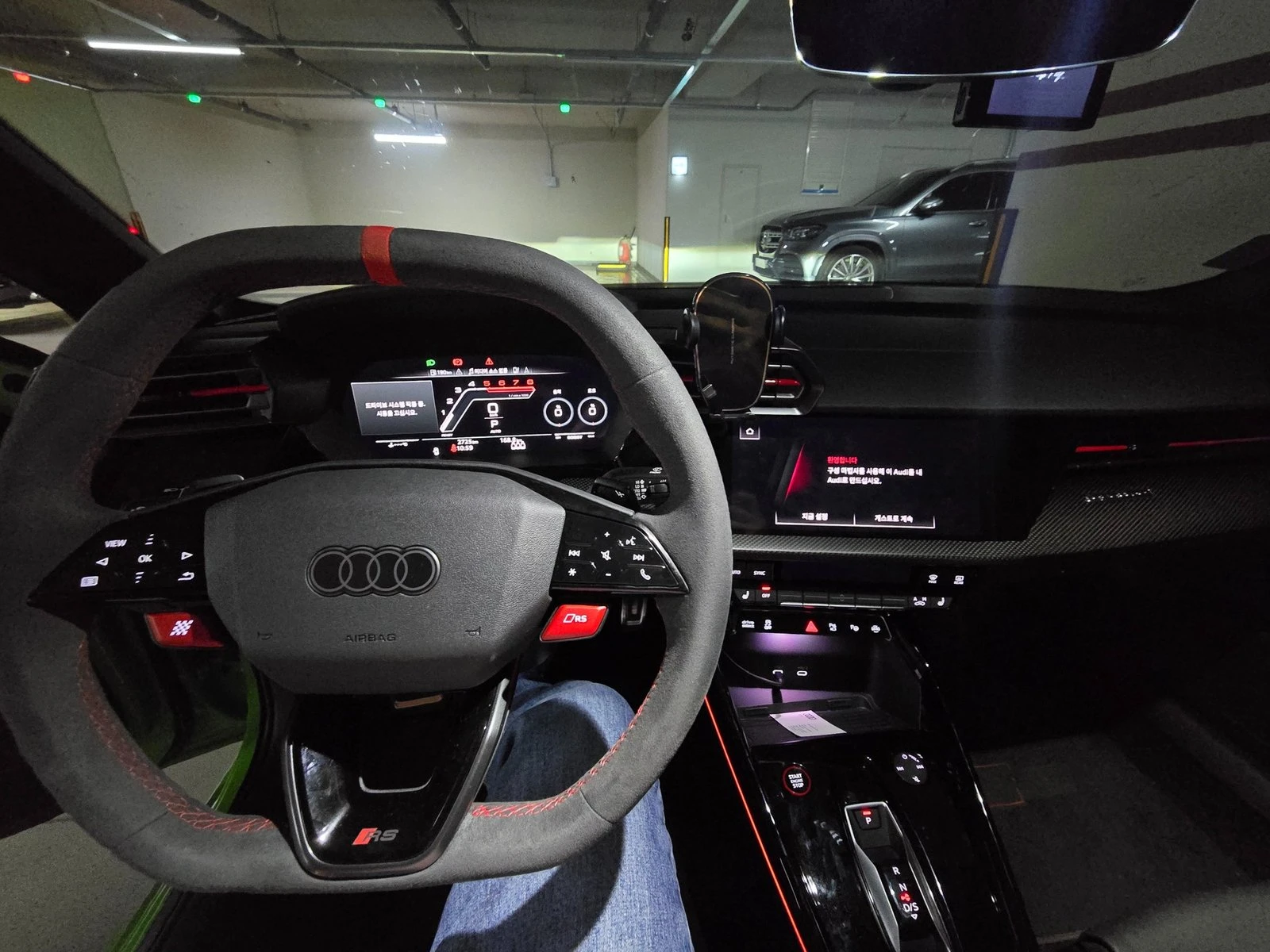 Audi Rs3 ЛЮК* 360* ЕЛ. БАГАЖНИК* BLIND SPOT* КРАЙНА ЦЕНА, снимка 5 - Автомобили и джипове - 55378922