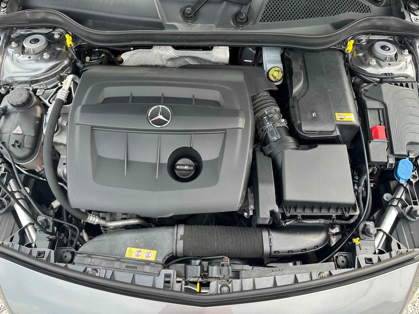 Mercedes-Benz A 180 d, снимка 14 - Автомобили и джипове - 56629915