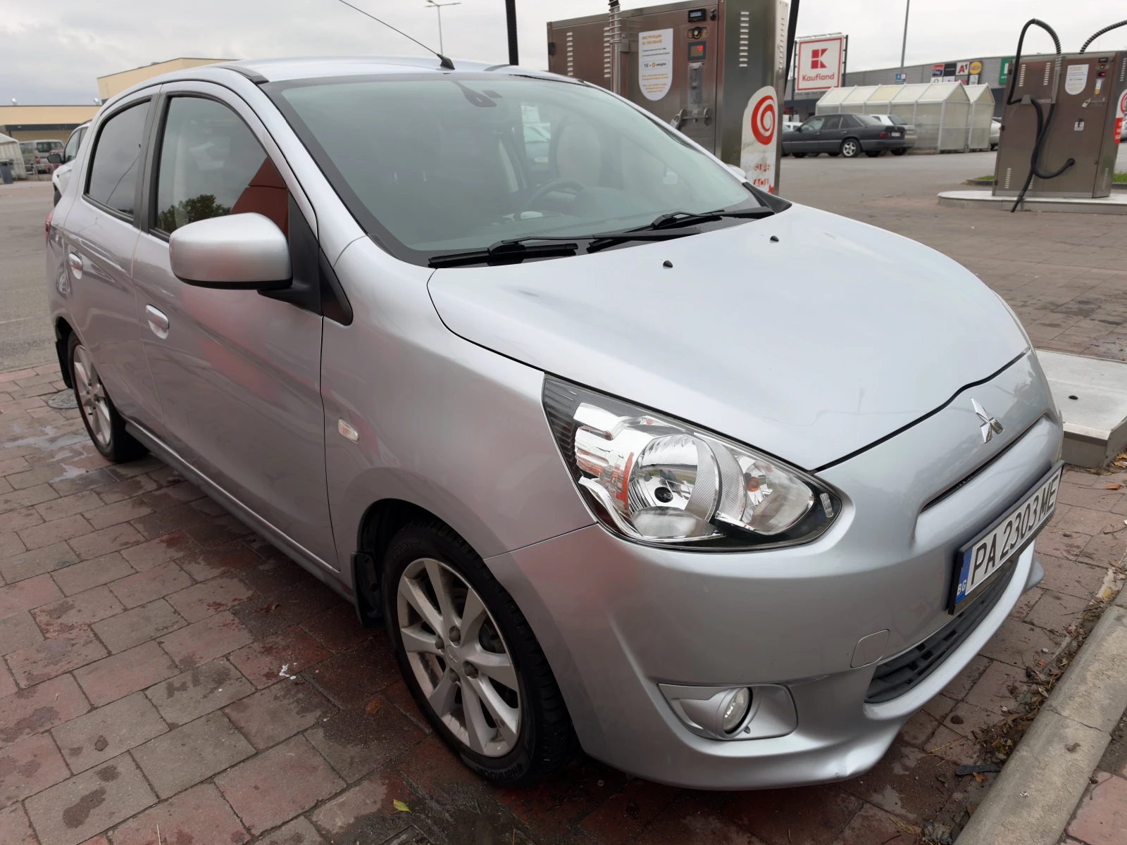 Mitsubishi Space star, снимка 2 - Автомобили и джипове - 56663018
