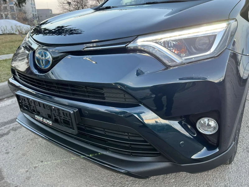 Toyota Rav4 HYBRID  БЕЗ ЗА БЕЛЕЖКА , снимка 7 - Автомобили и джипове - 49277484