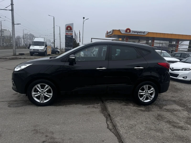 Hyundai IX35 CRDI, снимка 4 - Автомобили и джипове - 49354673