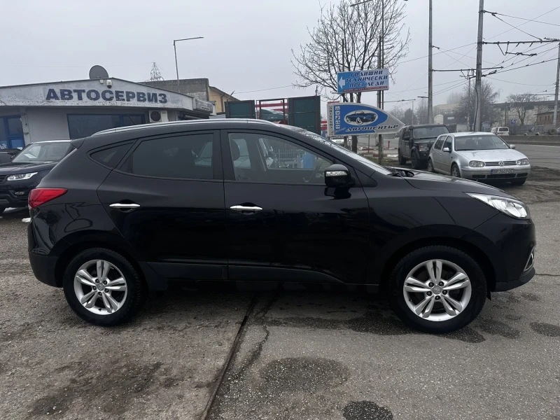 Hyundai IX35 CRDI, снимка 8 - Автомобили и джипове - 49354673