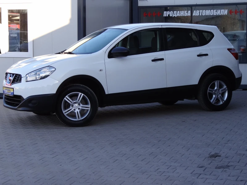 Nissan Qashqai 1.6i - 116k.c. / Euro-5A /, снимка 2 - Автомобили и джипове - 49576032