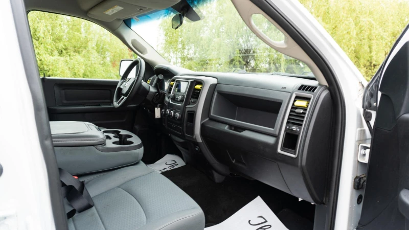 Dodge RAM 1500 Tradesman CAM* 5.7* CRUISE CONTROL* , снимка 12 - Автомобили и джипове - 52649161