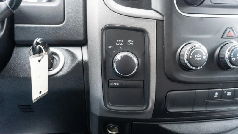 Dodge RAM 1500 Tradesman CAM* 5.7* CRUISE CONTROL* , снимка 10 - Автомобили и джипове - 52649161