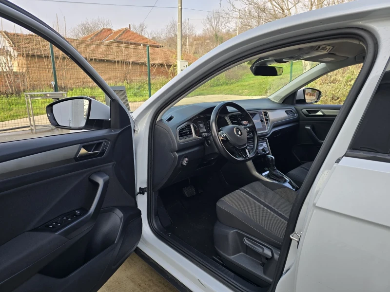 VW T-Roc 2.0TDI STYLE 150к.с DSG  Топ състояние , снимка 10 - Автомобили и джипове - 52664271