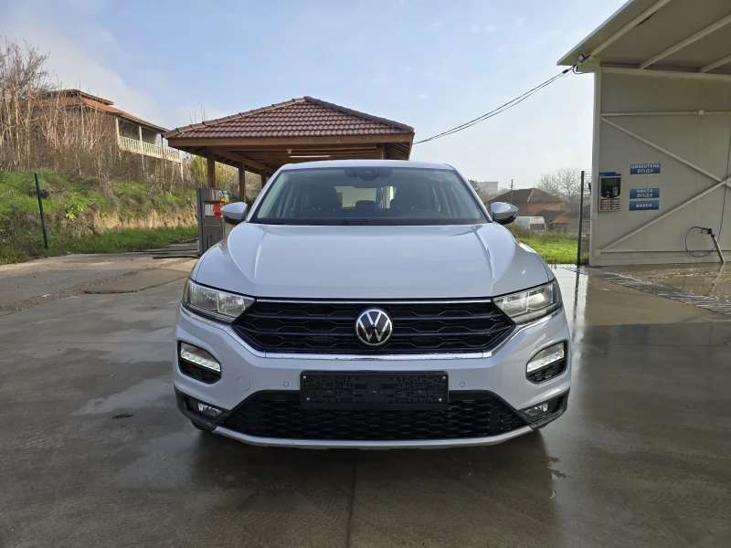 VW T-Roc 2.0TDI STYLE 150к.с DSG  Топ състояние , снимка 5 - Автомобили и джипове - 52664271
