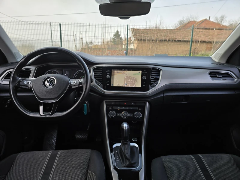 VW T-Roc 2.0TDI STYLE 150к.с DSG  Топ състояние , снимка 15 - Автомобили и джипове - 52664271