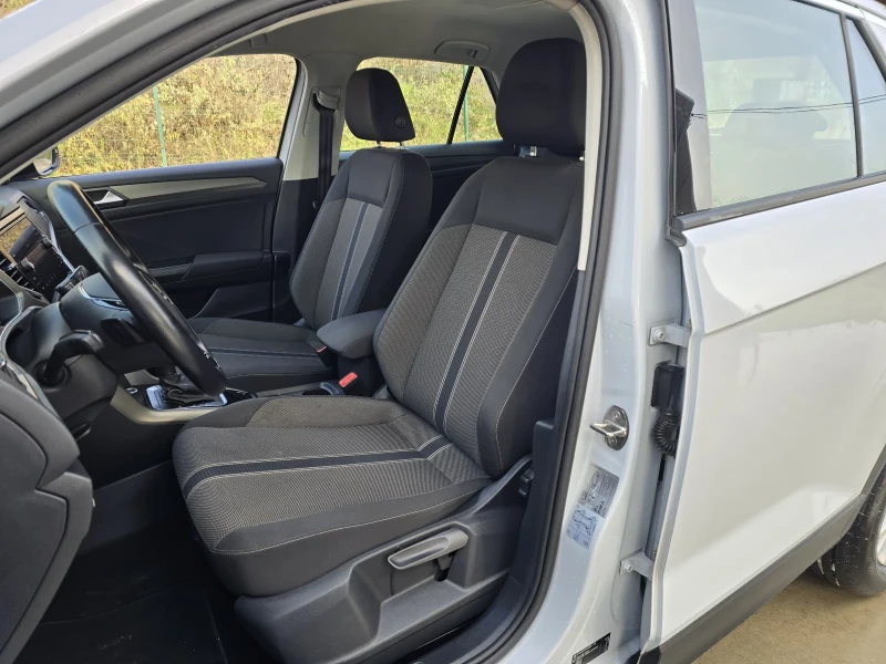 VW T-Roc 2.0TDI STYLE 150к.с DSG  Топ състояние , снимка 9 - Автомобили и джипове - 52664271