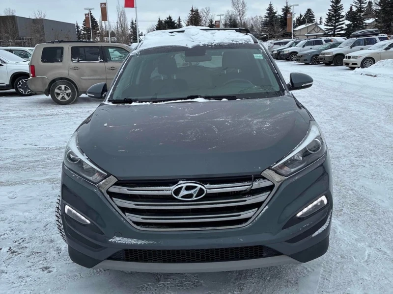 Hyundai Tucson 2017 SE * CARFAX * БЕЗ ПЪРВОНАЧАЛНА ВНОСКА, снимка 2 - Автомобили и джипове - 52808258