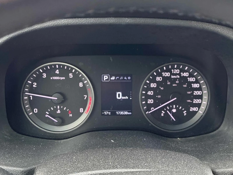 Hyundai Tucson 2017 SE * CARFAX * БЕЗ ПЪРВОНАЧАЛНА ВНОСКА, снимка 8 - Автомобили и джипове - 52808258