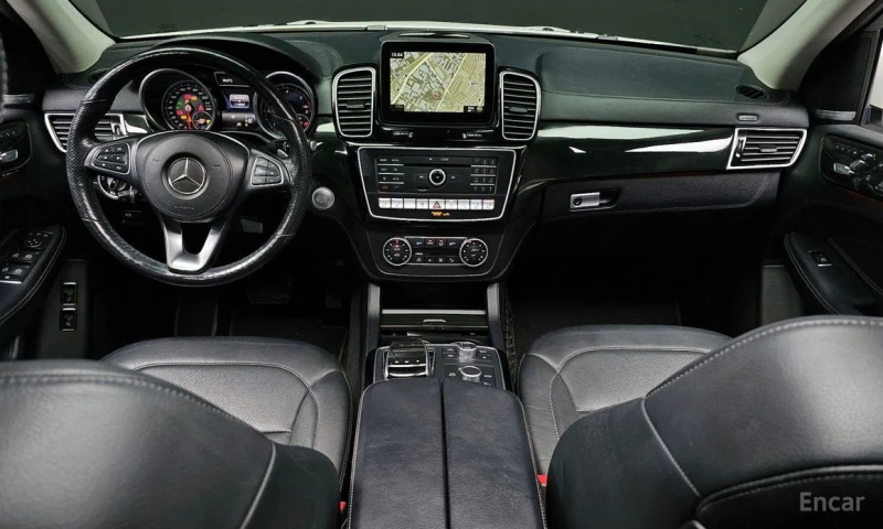 Mercedes-Benz GLS 350, снимка 7 - Автомобили и джипове - 52857179