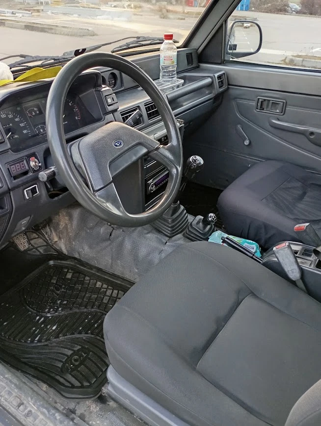 Daihatsu Feroza, снимка 11 - Автомобили и джипове - 53309335