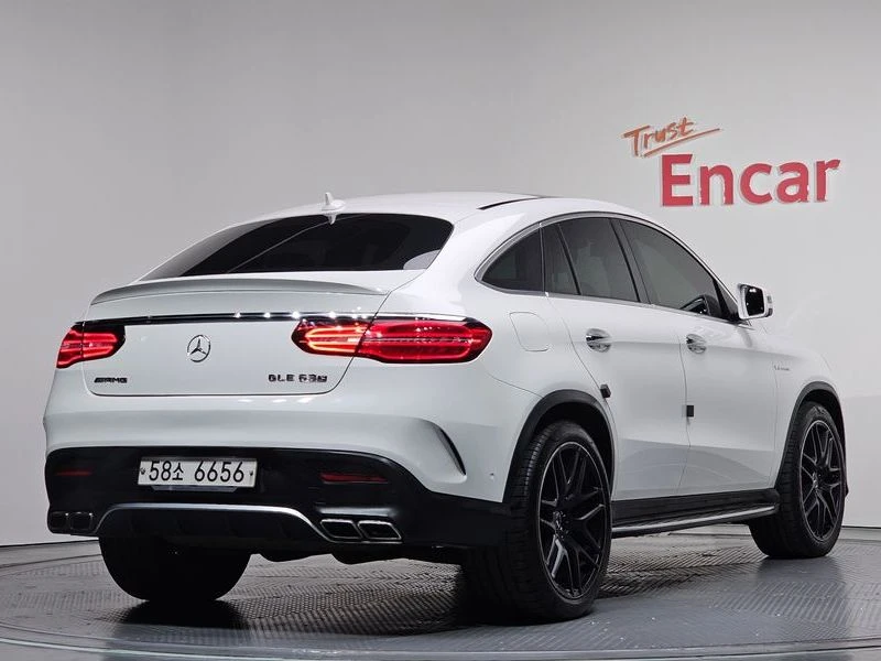 Mercedes-Benz GLE 0.2 157 982 Automatic, снимка 2 - Автомобили и джипове - 55336461