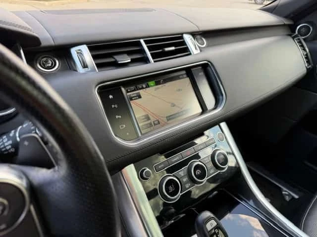 Land Rover Range Rover Sport * V8 Supercharged * CARFAX * , снимка 13 - Автомобили и джипове - 56214437