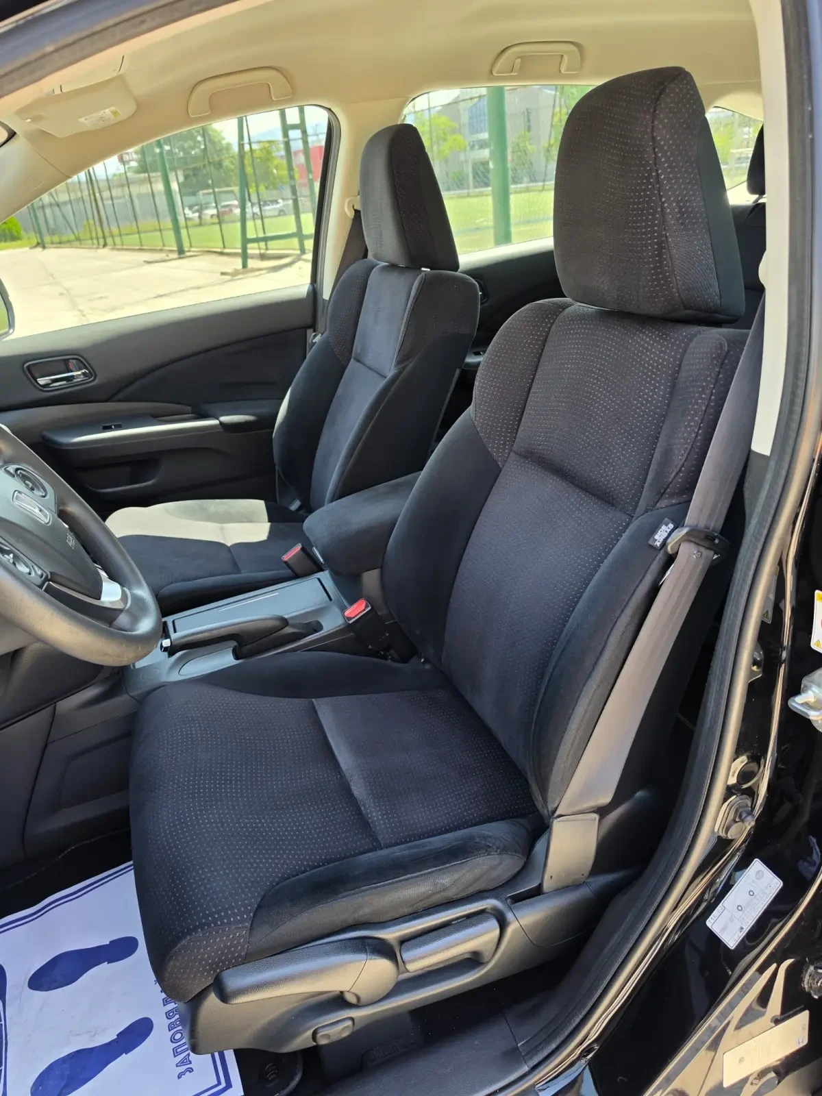 Honda Cr-v 2.0iVTEC 4x4 Пълна сервизна история, 1ви собствени, снимка 10 - Автомобили и джипове - 52191632