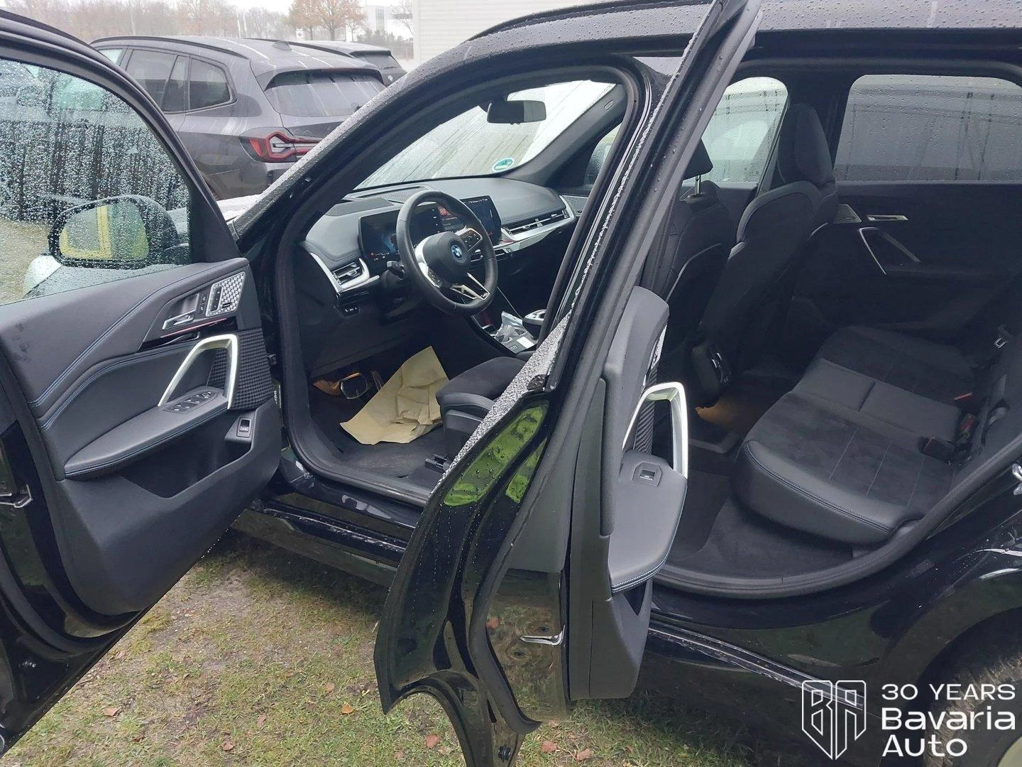 BMW iX1 30 xDrive M Sport Paket  | Mobile.bg   5