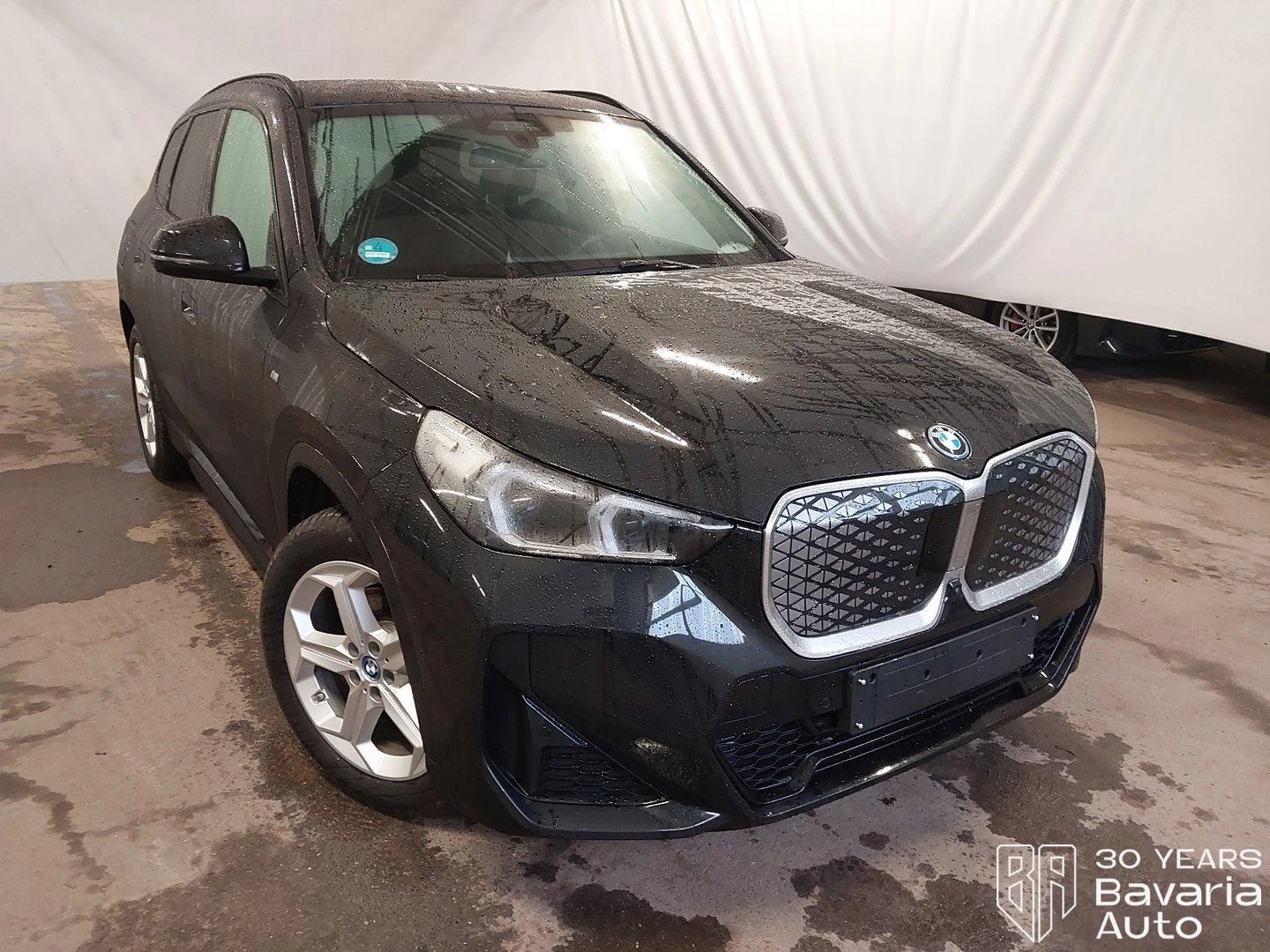 BMW iX1 30 xDrive M Sport Paket  | Mobile.bg   4