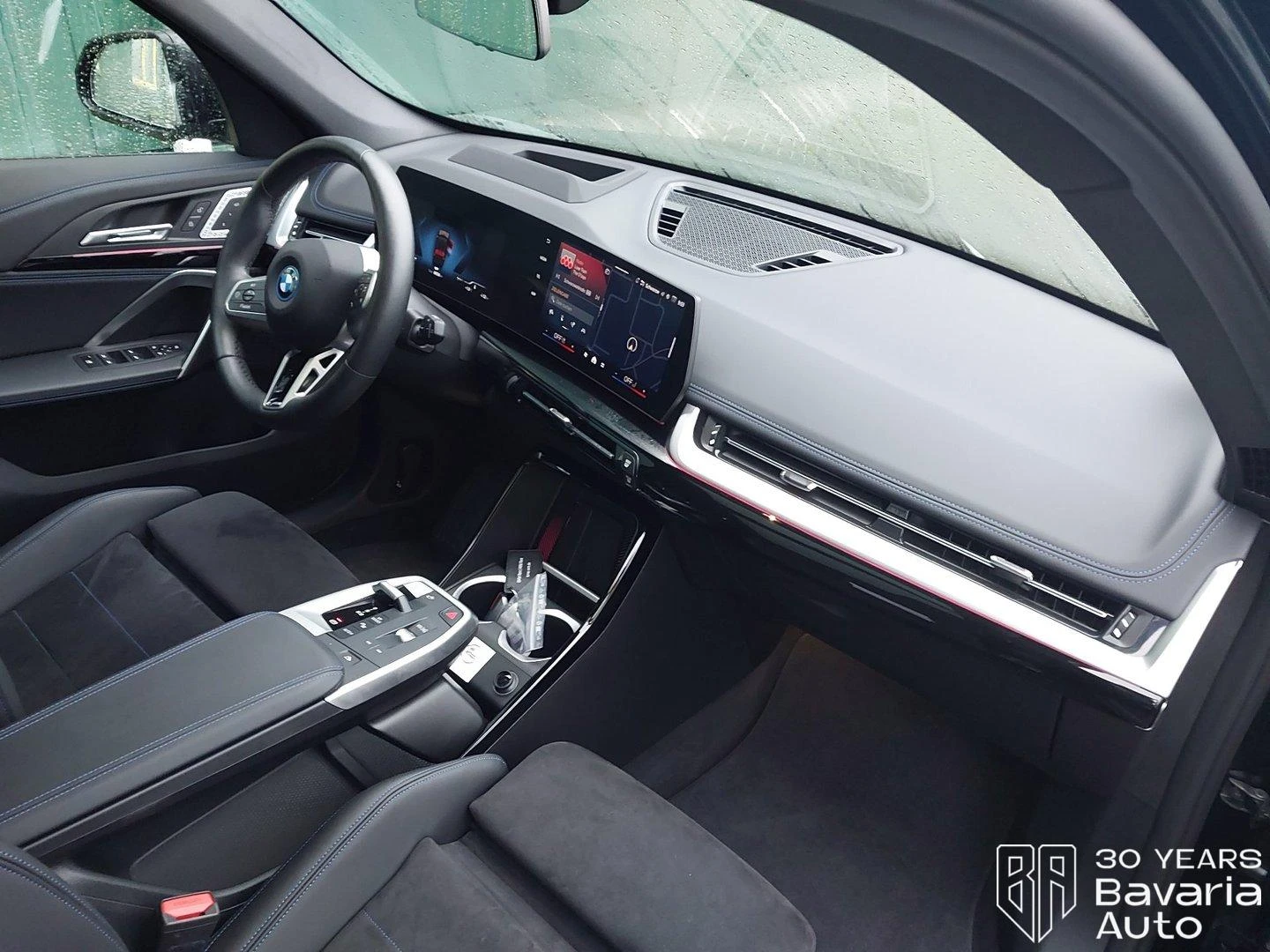 BMW iX1 30 xDrive M Sport Paket  | Mobile.bg   7