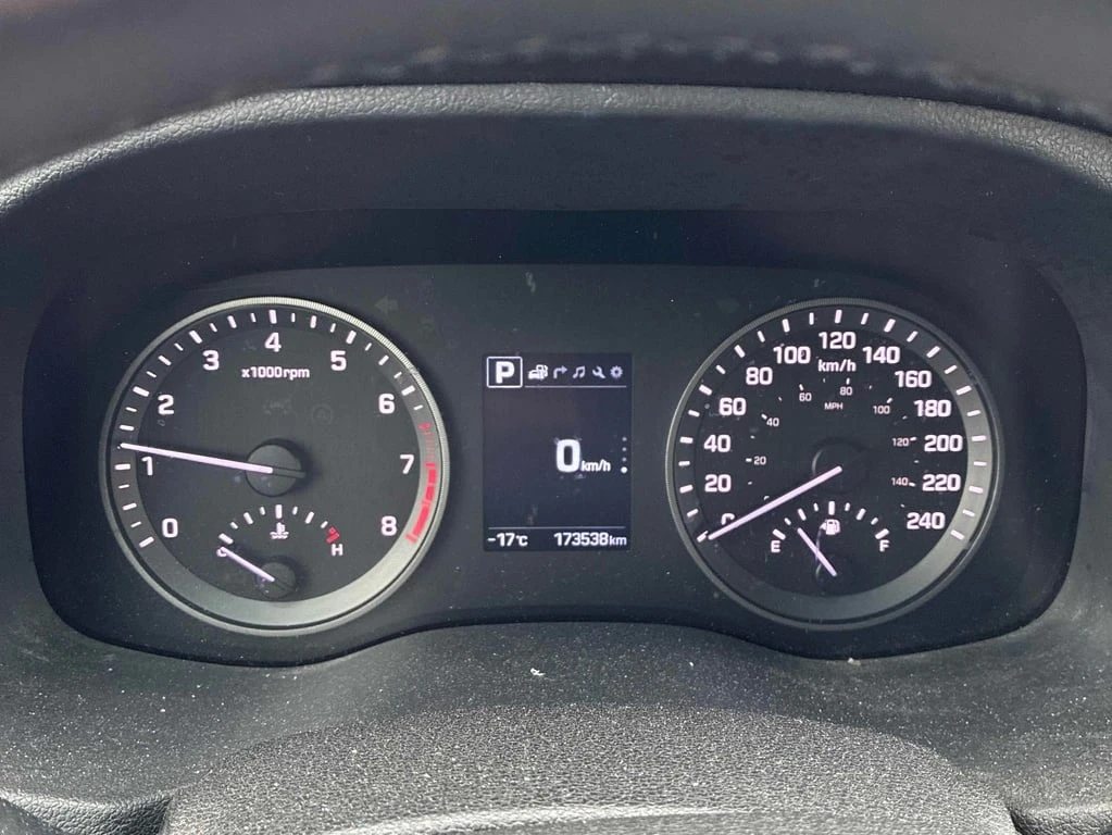 Hyundai Tucson 2017 SE * CARFAX * БЕЗ ПЪРВОНАЧАЛНА ВНОСКА - изображение 8