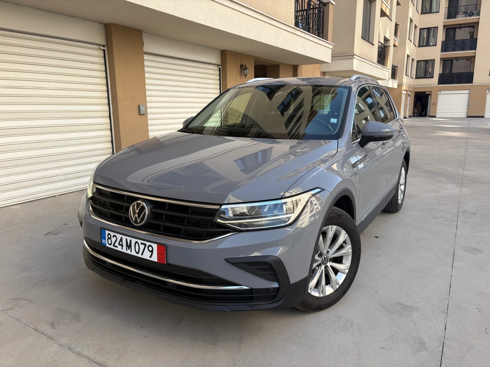 VW Tiguan Digital, Distronic, История, Напълно Обслужен