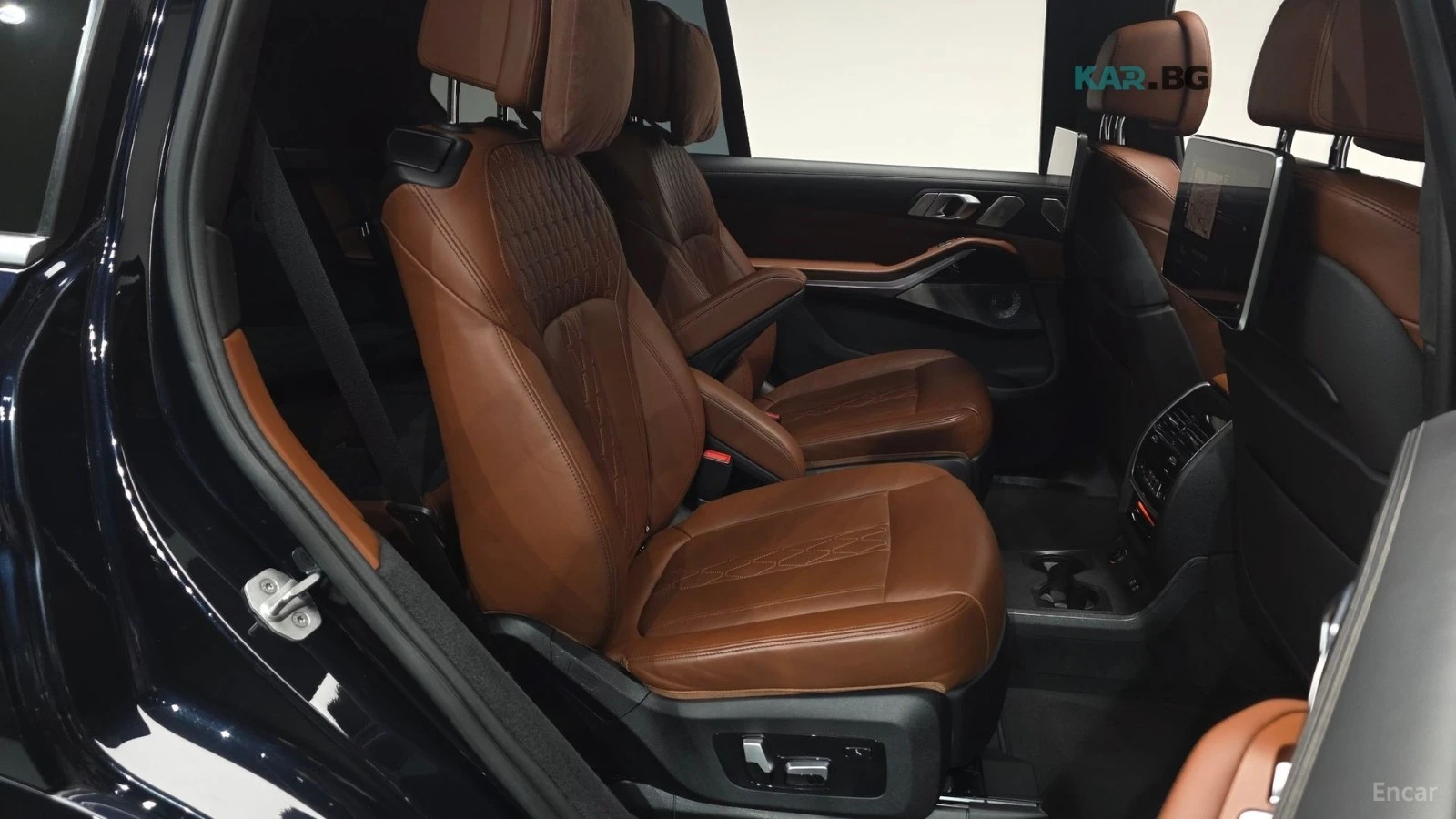 BMW X7 М50i 6-местен* ОБДУХВ* 360* МОНИТОРИ* ПАНО* HUD, снимка 12 - Автомобили и джипове - 54896636
