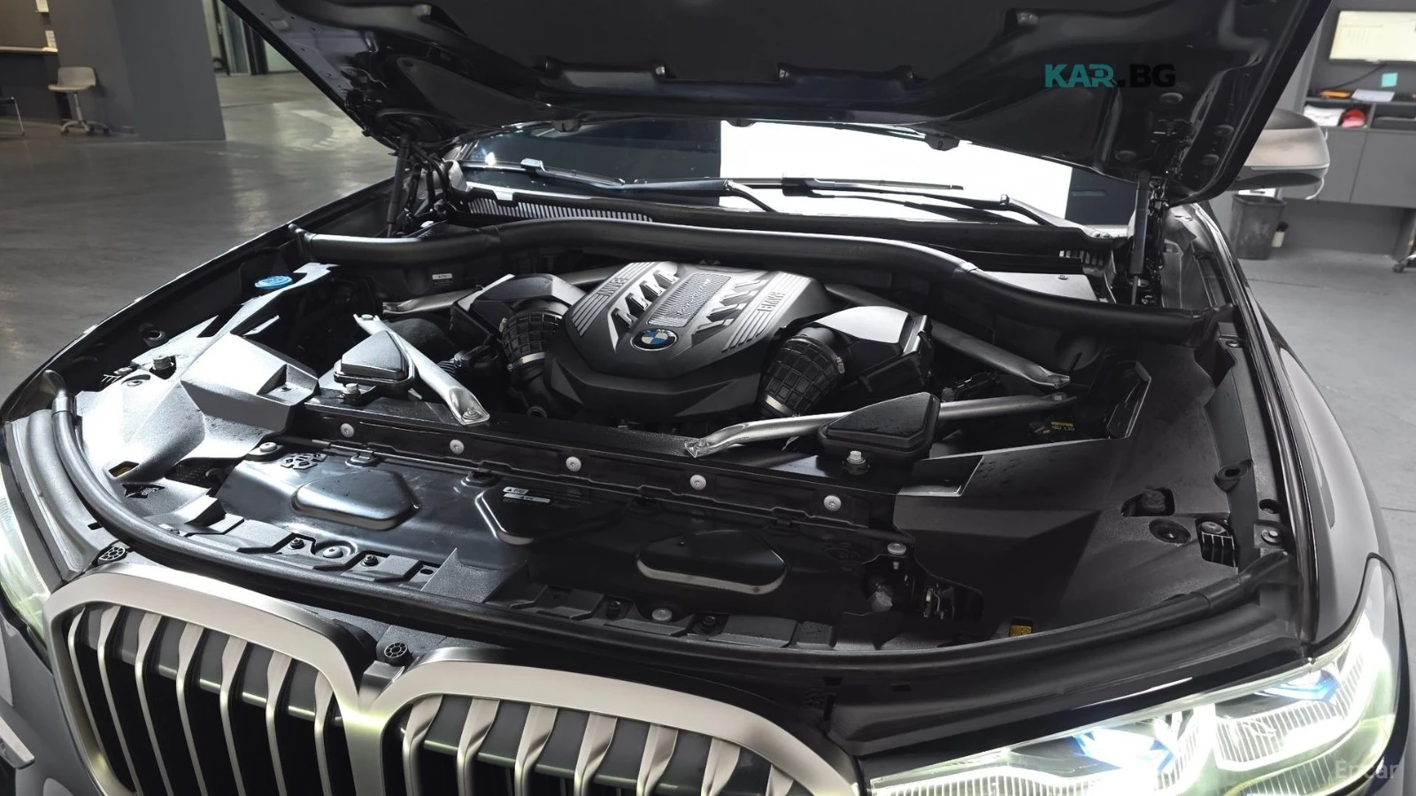 BMW X7 М50i 6-местен* ОБДУХВ* 360* МОНИТОРИ* ПАНО* HUD, снимка 6 - Автомобили и джипове - 54896636