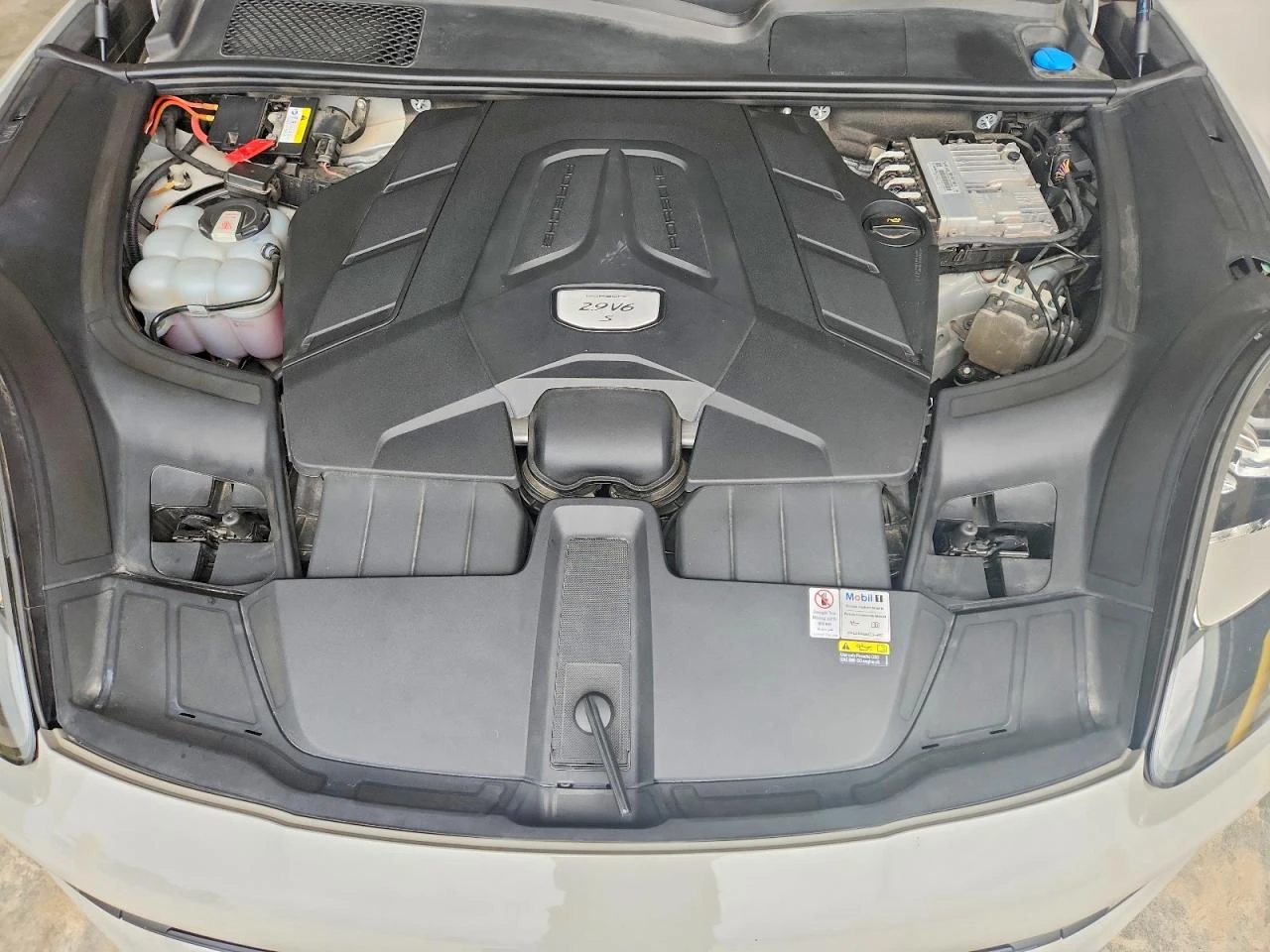 Porsche Cayenne 2.9l S, снимка 11 - Автомобили и джипове - 55566258