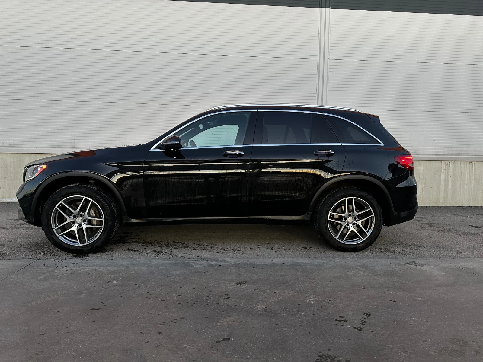 Mercedes-Benz GLC 300 9G PANORAMA, снимка 7 - Автомобили и джипове - 56154080