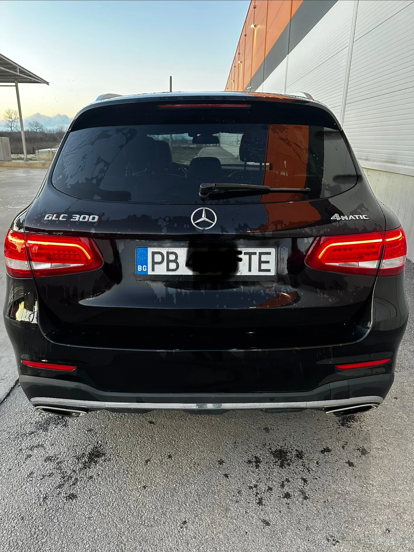 Mercedes-Benz GLC 300 9G PANORAMA Off-Roader, снимка 7 - Автомобили и джипове - 56154080