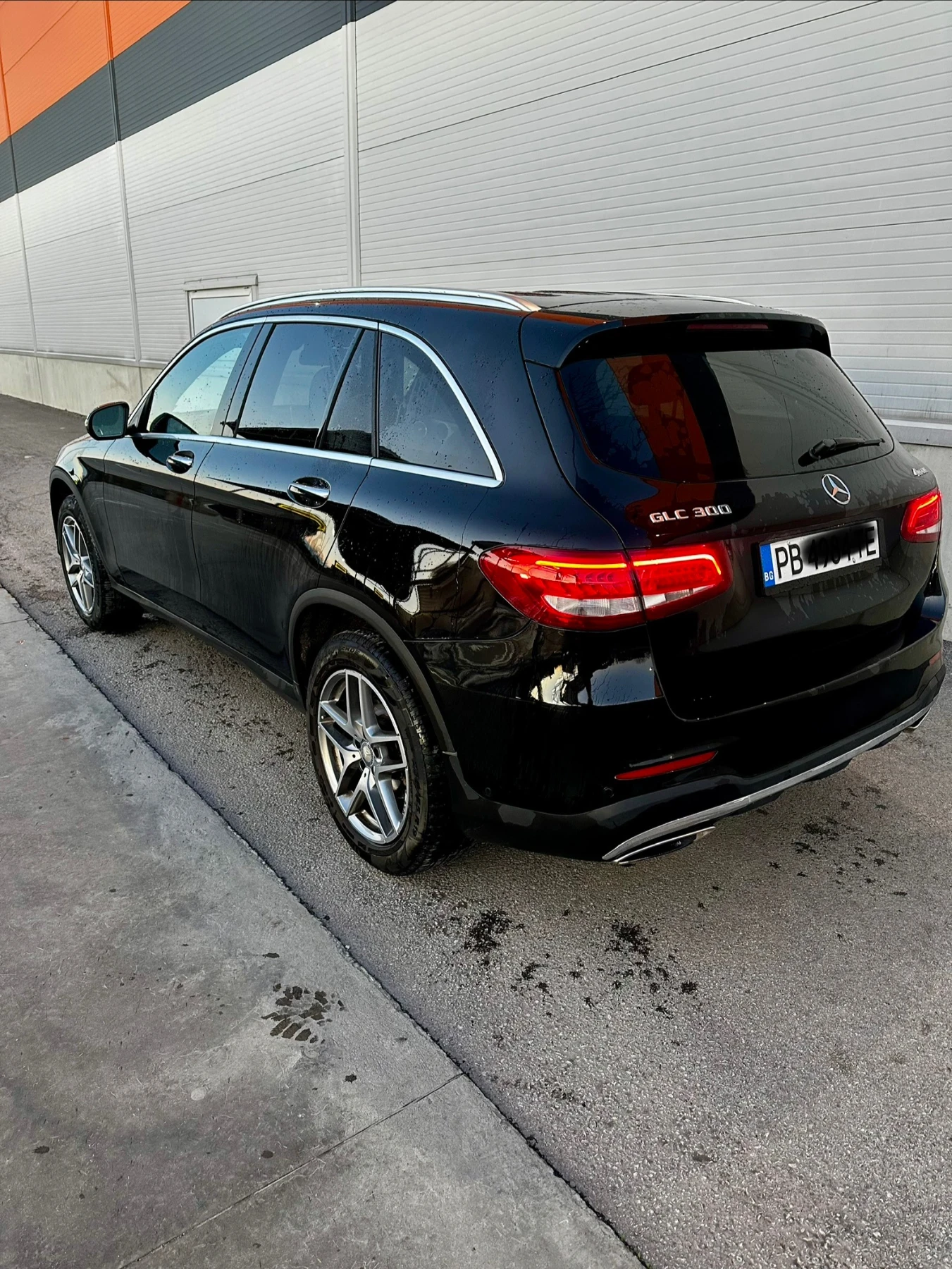Mercedes-Benz GLC 300 9G PANORAMA Off-Roader, снимка 5 - Автомобили и джипове - 56154080